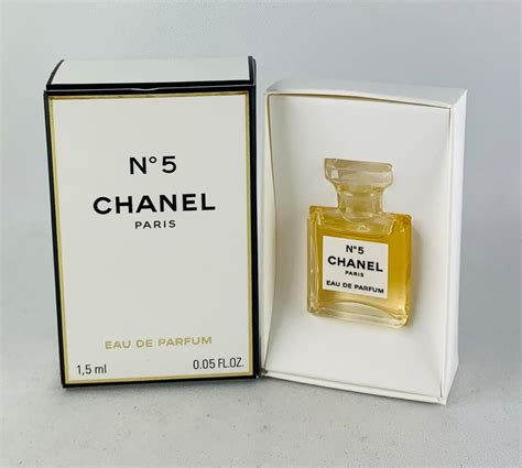 Chanel No 5 Miniature 